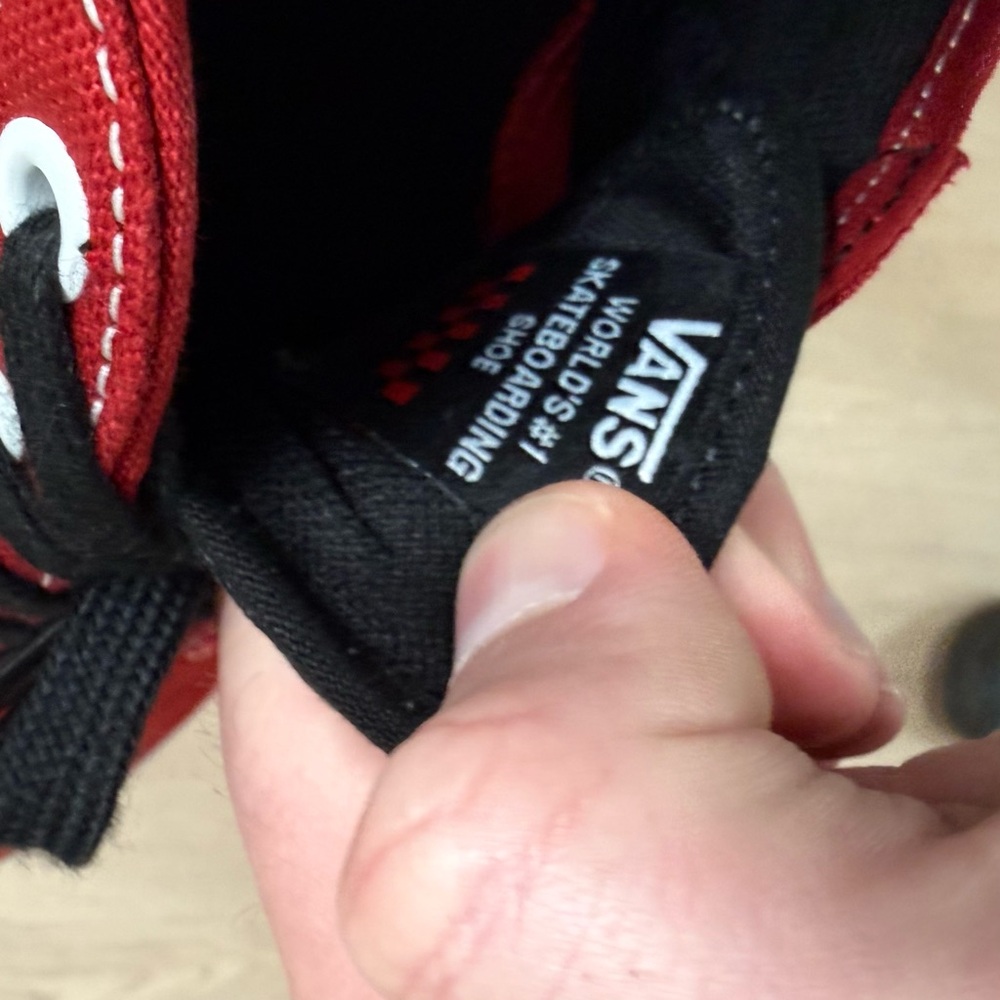 Vans Curren Caples Men's Bold Red Sneakers 11 - Picture 5 of 6